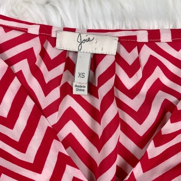 JOIE‎ Silk Chevron Blouse - Picture 2 of 6